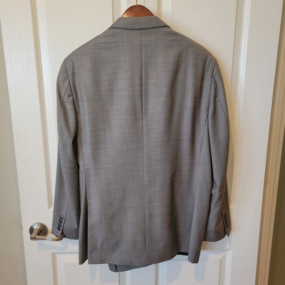 Jos A Bank Tailored Suit Mens Grey 100% Wool 42R 38W X 29.5L Double Vent Flat - Picture 4 of 14
